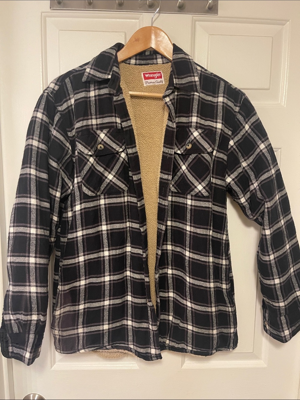 Wrangler Shirt Jacket Black and White Plaid size small